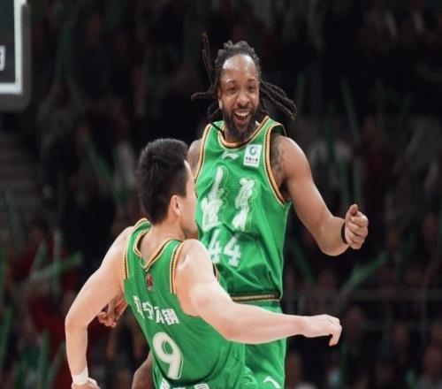 赵继伟伤停！威尔斯33分辽宁惨负青岛韦瑟斯庞30+8