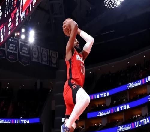 火箭惨败雷霆！3首发全铁+2替补狂铁，切特压制申京，乌度卡遭批