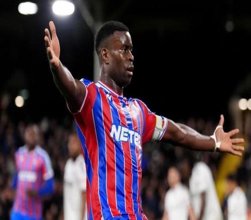 记者：曼城已与格伊就个人条款达一致，后者将于周日接受体检