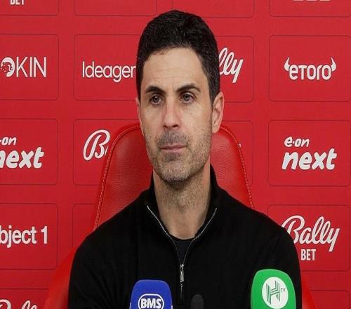 阿尔特塔：球确实先击中了埃纳的肩膀，但他手球的意图很明显