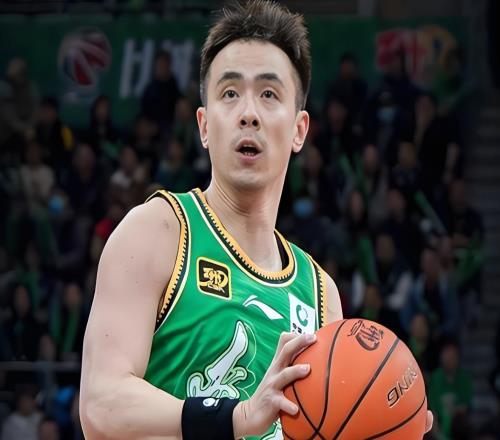 会离开辽宁队吗赵继伟：未来之事，谁也是不好说