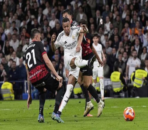 阿隆索安切洛蒂麾下皇马射手：阿隆索全寄托姆巴佩安胖更聪明