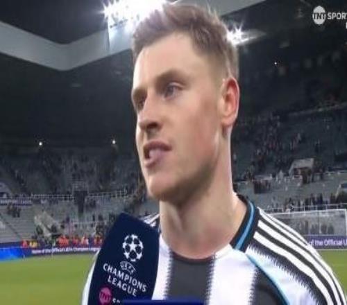 哈维巴恩斯：替维萨感到开心，我们这场比赛逼抢做得很好