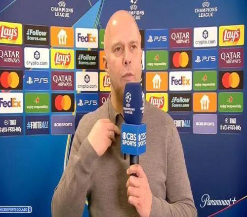 好汉不提当年勇！斯洛特功过相抵难称惊艳，遭记者发布会当众羞辱