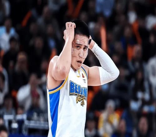 北京8288负于北控球员评价：曾凡博满分，4人及格，7人低迷