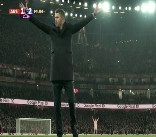 魔鬼赛程变梦幻开局！卡里克率队连克前两名的阿森纳、曼城