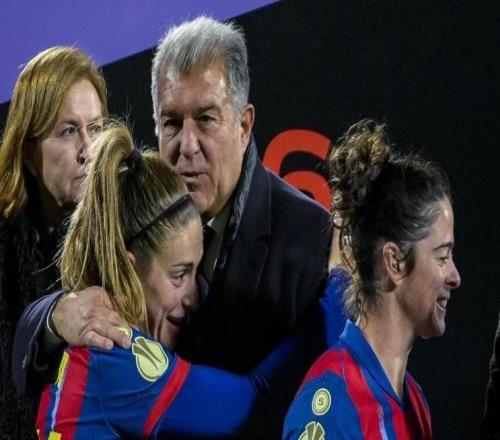 拉波尔塔：我们已经为德罗的未来发展敲定方案，但球员违约了