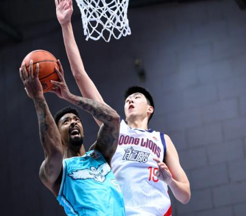 盖帽CBA第1，篮板国内球员第2，命中率78.7%！如此天赋杜锋不会用