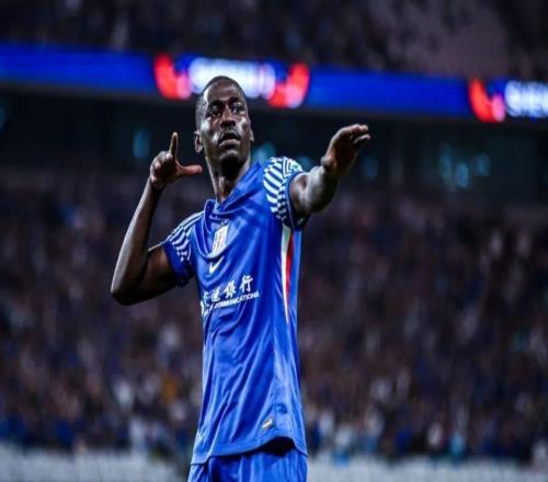 莱加内斯官宣！阿苏埃租借半年，赛季末或买断，申花20场仅7球