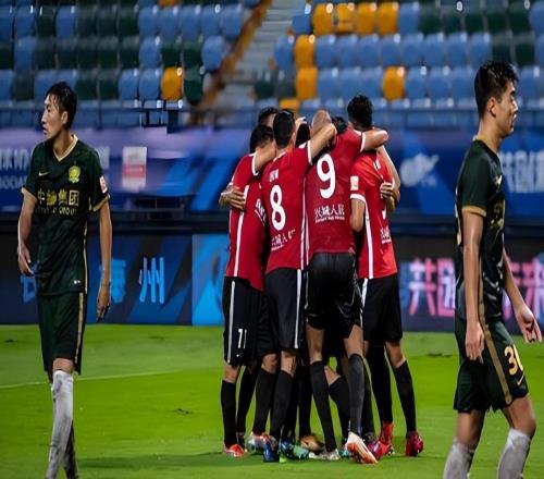 成都蓉城意外成本赛季争冠第一热门，多个竞争对手被罚，值得期待