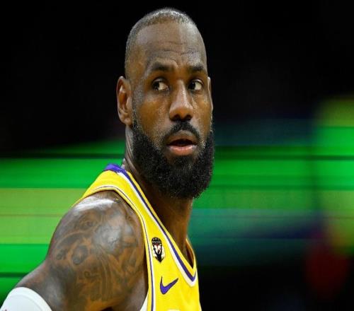 湖人142111战胜奇才球员评价：3人满分，6人及格，1人低迷