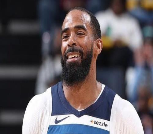 康利：还想再打几年但不知道自己能不能做到