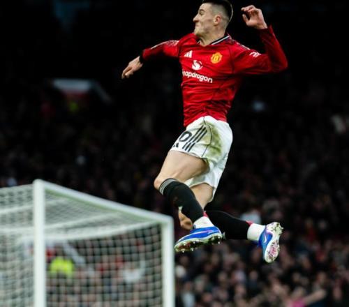 94分钟绝杀，新帅上任3连胜，卡里克带着熟悉的曼联精神回来了！