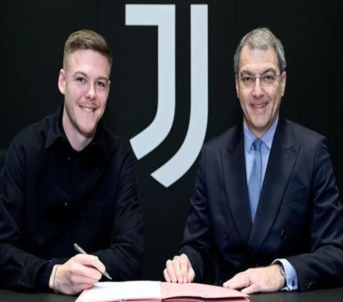 官方：尤文租借博洛尼亚后卫霍尔姆，含买断选项