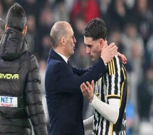 隆戈丨弗拉霍维奇仍然是米兰在夏窗的目标