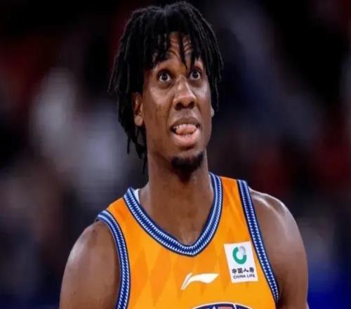 上海9484战胜广东球员评价：4人优秀，偰李永炜及格，4人低迷