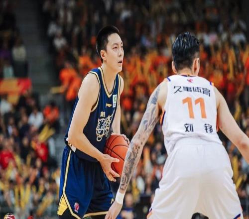 下半场反扑未果，广东主场不敌上海