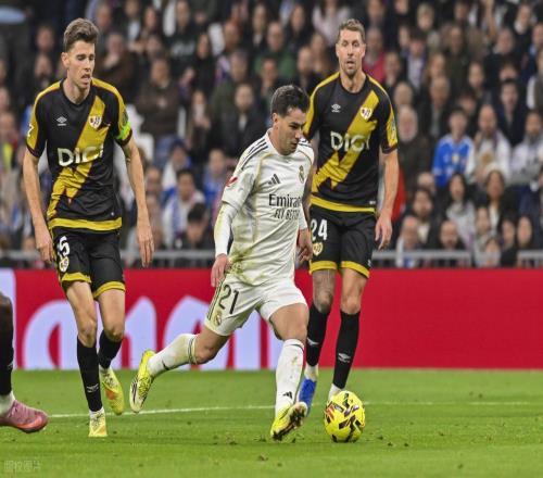 西甲：巴伦西亚状态有限，皇马客场抢分无忧巴伦西亚VS皇马