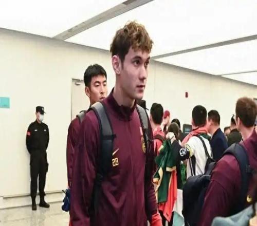 中超丨U23国脚拜合拉木加盟蓉城成定局