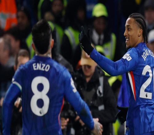 爆冷！切尔西意外翻车，连丢2球，罗塞尼尔不敢相信