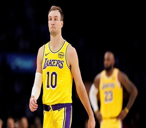 得不到基本的球权支持，湖人完全没有发挥出后场新援的价值