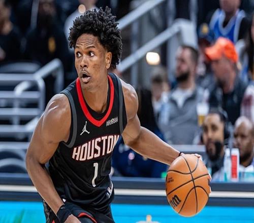 跟队记者：如果火箭想要争夺总冠军，范乔丹是不可或缺的人物