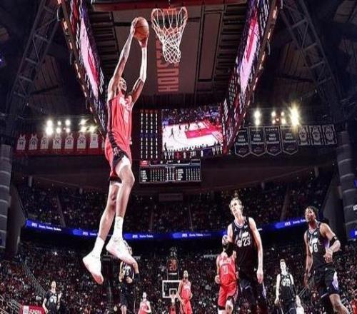 史密斯31分9板3断3帽杜兰特18分12助火箭轻取爵士