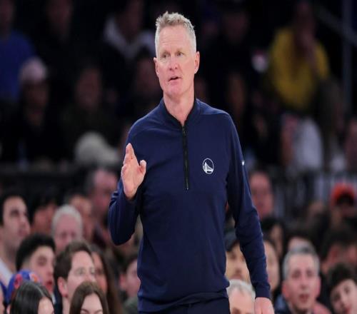 后悔，勇士队主教练科尔后悔在尼克斯队失利中对理查德发火