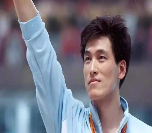 七枚金牌的神话上海游泳永远的传奇：沈坚强