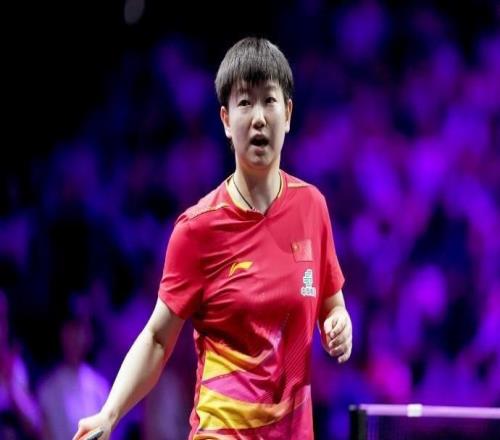 孙颖莎40战胜大藤沙月，晋级四强对阵石洵瑶