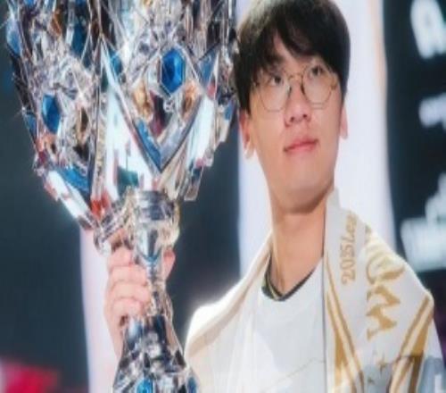 韩网爆料：关于Doran的续约情况可能会于六点左右在T1频道中放送