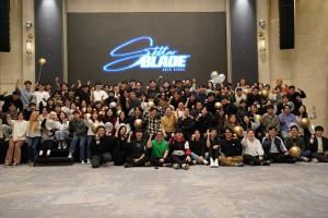 《剑星》开发商给所有员工送上开年大礼：苹果产品+红包，总价值2.4万元