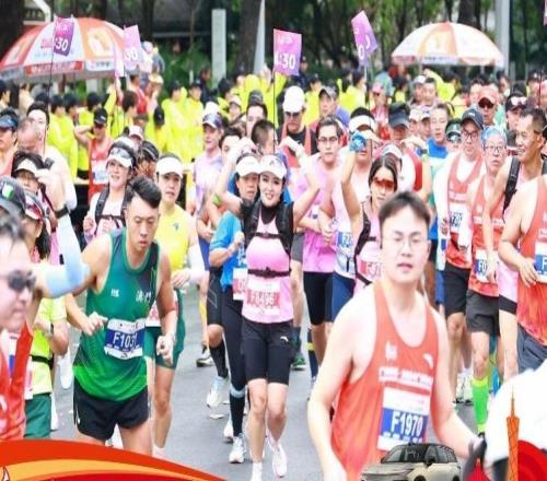 从金融白领到广马领跑员到首战“波马”，羊城丽人跑出新天地