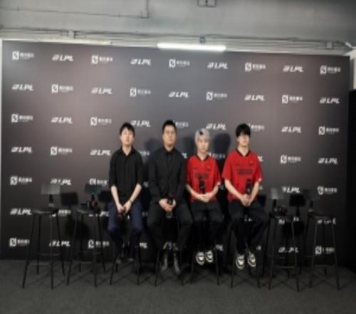 FPX赛后群访教练：仍需要时间继续磨合要做好资源团前的落位