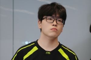 Care赛后发文：大家打得好，躺了两把，一把喜鹊一把麦乐鸡也能赢