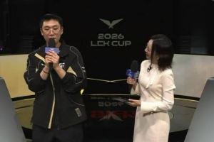 Ruler：今天爸妈的应援不够努力啊下次大声点好吗Ruler爸爸：OK