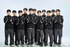 T1分享新赛季LOL分部、瓦分部大合影：我们无限且要吞噬一切