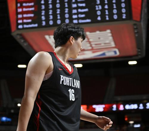 顶流！NBA官方发杨瀚森助攻集锦多家美媒纷纷转发