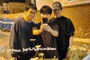 Peanut送上新年祝福：希望新年每一天更加美好新年快乐