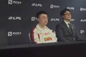 xiaohu：队伍进攻点比较少视野也没有做的特别好打架就会有失误