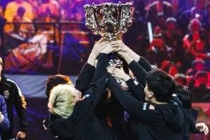 刘神回忆夺冠时刻：挺放松的打iG的时候已经准备打赢就夺冠