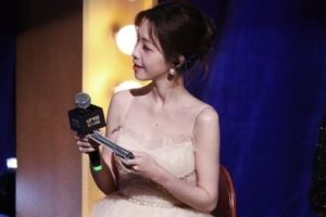 主持人希然晒照：昨天闪现了B站百大谢谢各位老师和各位观众