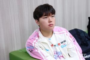 Bin大哥你MVP哪去了BLG本赛季赢下9小局Bin目前仍未获得过MVP