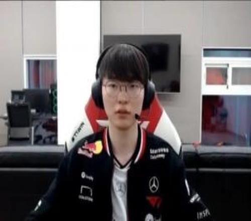 这低迷的！Faker岩雀首局061沦为许哥背景板