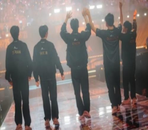 Doran：瑞士轮12最危险八强后就没有不安的时刻了