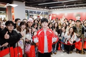 JKL更新动态：一日店长下班，感谢大家来捧场，祝大家日进斗金！