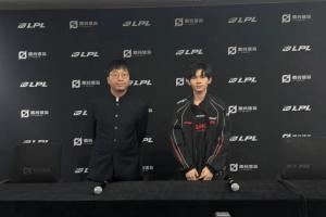 Tabe：着重跟下路组打野说了，与AL中野辅三人的对峙很重要