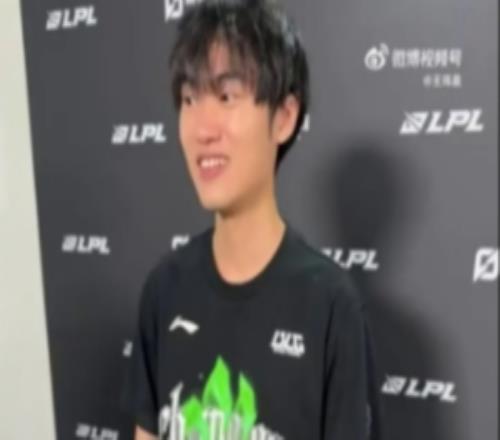 Knight：打的时候没发现那是日女bug，有点运气不好