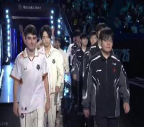 西方网友热议G2不敌TES：建议严查Labrov！今年又是“亚洲杯”