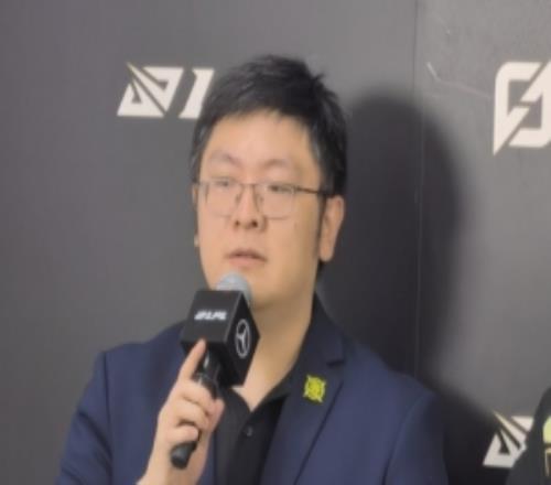 对面是会抢你蜘蛛还是咋滴NIP教练：对面BP做的针对无懈可击